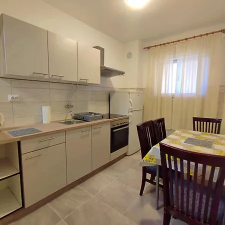 Appartement Bor *