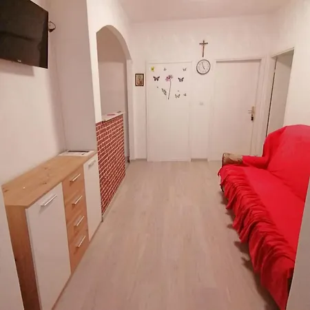Bor Apartment